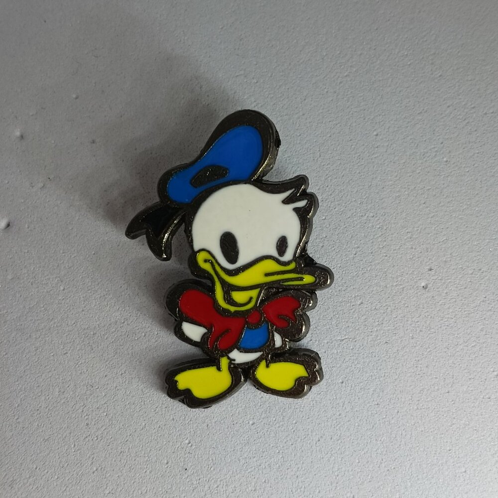 5/$20 Disney pin